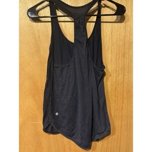 Lululemon Size 8 Poly Stretch Striped Tank (Z)